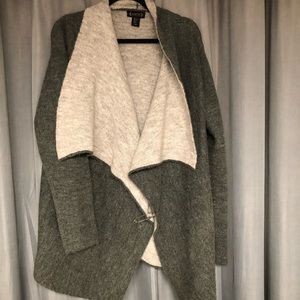 Grey cardigan. Very thick!!!!